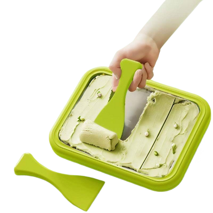 Mini home-use ice cream machine for children